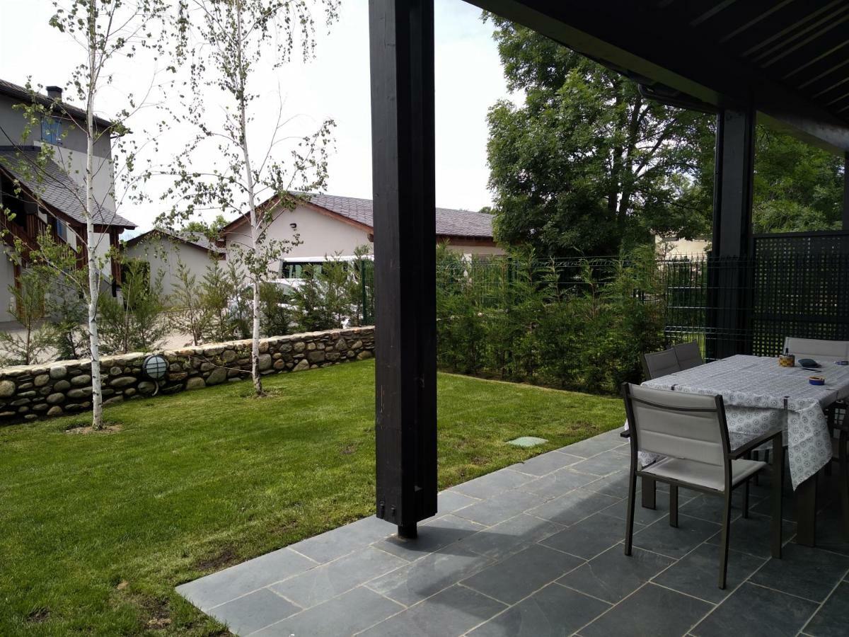 Alojamiento En La Cerdanya Lägenhet Bourg-Madame Exteriör bild